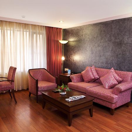 Le Lac Sarovar Portico- Ranchi Exterior photo