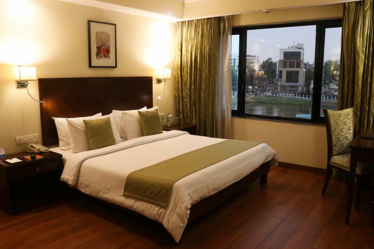 Le Lac Sarovar Portico- Ranchi Exterior photo